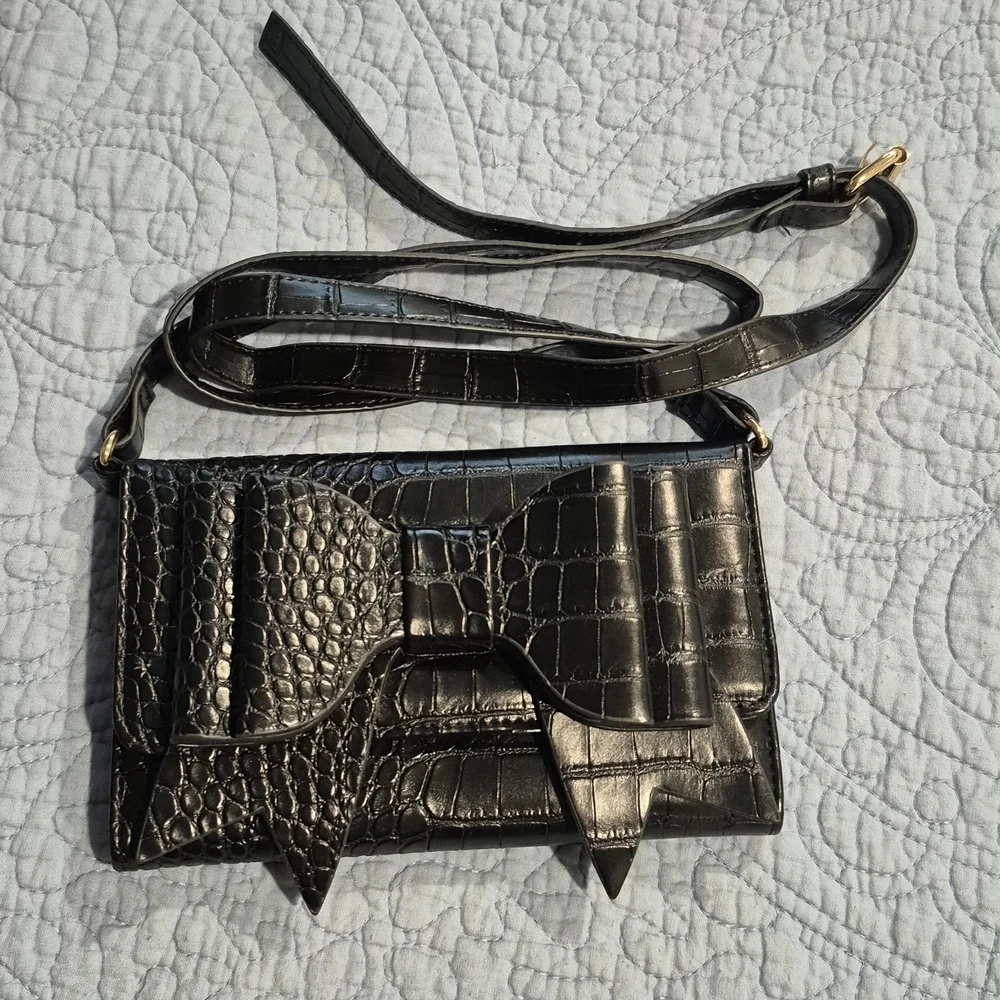 Betsey Johnson Black Croc-Patterned Wristlet